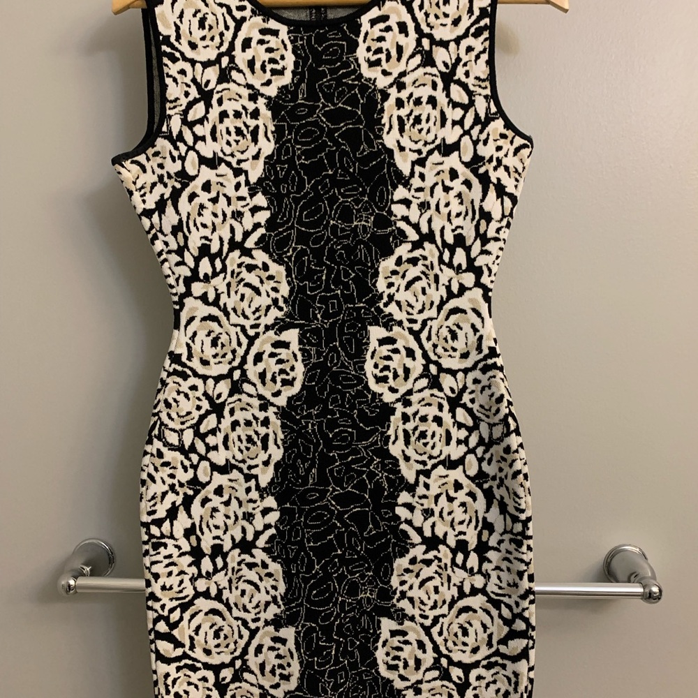 BCBGMAXAZRIA Floral Bodycon Dress
